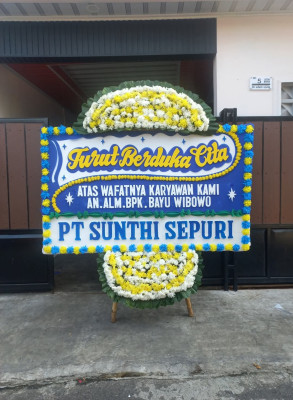 Papan Bunga Duka di Pakan Labuh