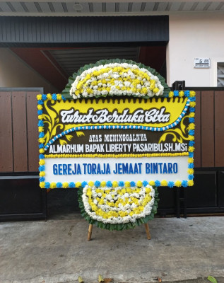 Papan Bunga Duka di Pakan Labuh